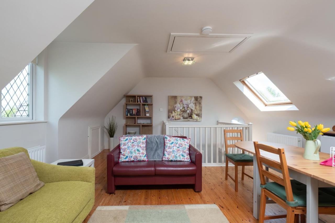 Luxury Apartment, Bed And Breakfast Galway Buitenkant foto